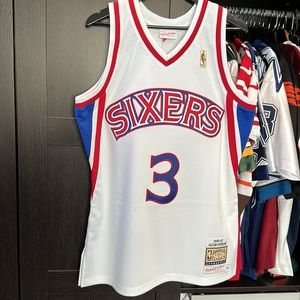 Allen Iverson Philadelphia 76ers Sixers NBA Mitchell & Ness Authentic Jersey 52